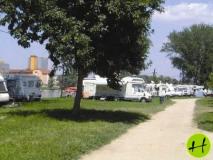 Partfürdő Strand és Kemping
